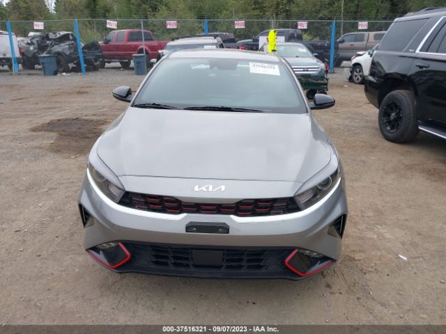 3KPF54AD8PE647171 KIA Forte Gt-line