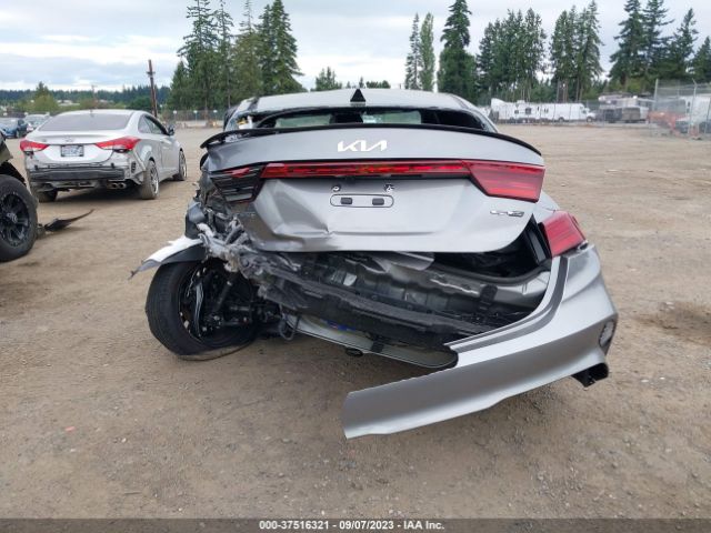 3KPF54AD8PE647171 KIA Forte Gt-line