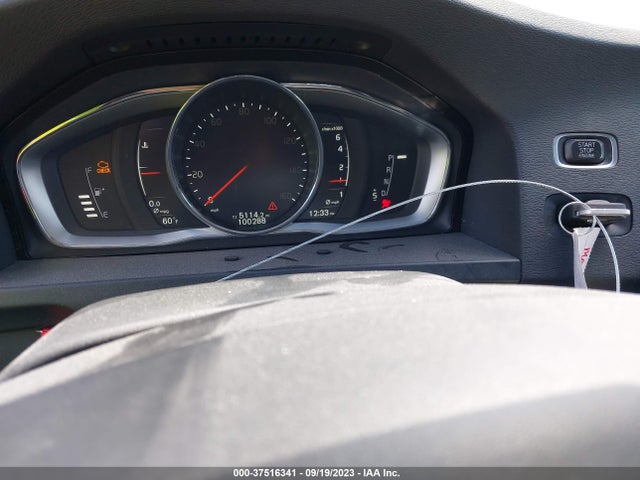 2017 VOLVO V60 PREMIER VIN: YV140MEK0H1332068