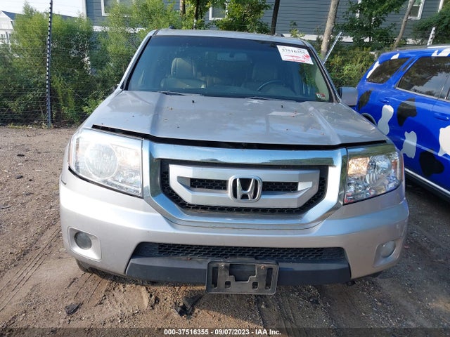 2010 HONDA PILOT EX-L VIN: 5FNYF4H51AB012265