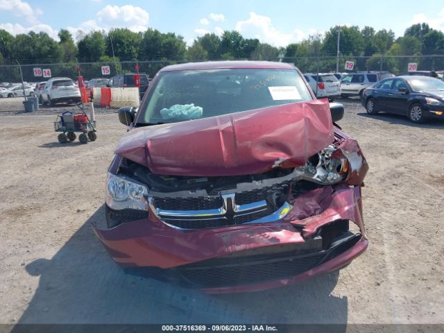 2C4RDGBG2JR191975 Dodge Grand Caravan Se