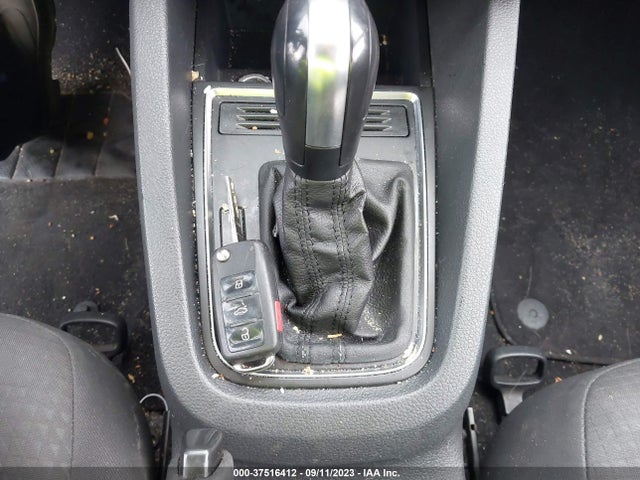 3VW267AJ0GM243545 Volkswagen Jetta Sedan 1.4t S