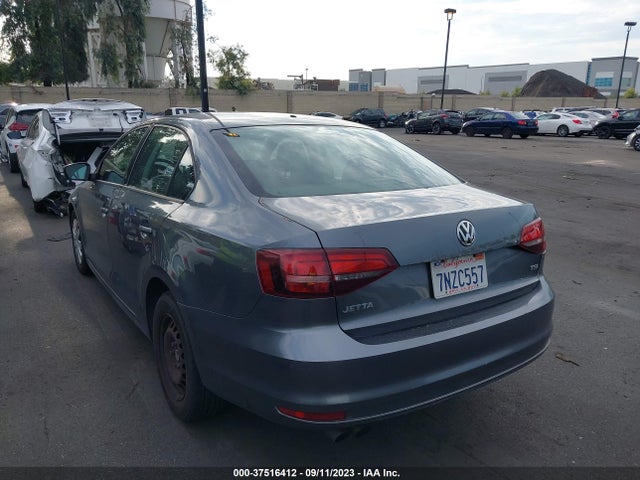 3VW267AJ0GM243545 Volkswagen Jetta Sedan 1.4t S