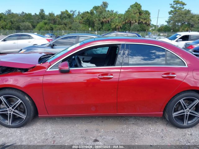 W1K3G4EB4MJ320003 Mercedes-Benz A-class A 220
