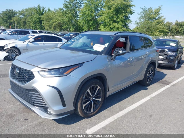 Toyota Highlander Xse 2022 5TDLZRBH8NS164305 Image 2