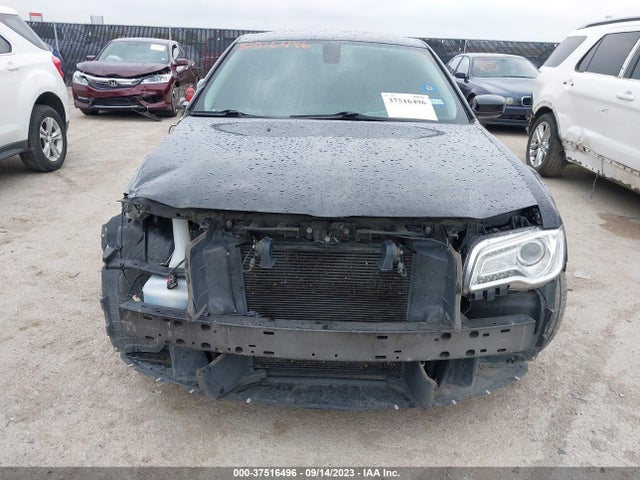 Chrysler 300 Limited 2017 2C3CCAAG9HH637339 Image 12