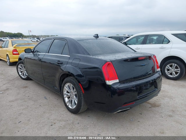 Chrysler 300 Limited 2017 2C3CCAAG9HH637339 Image 3