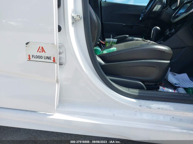Chevrolet Sonic Premier 2017 1G1JF6SB2H4145350 Image 6