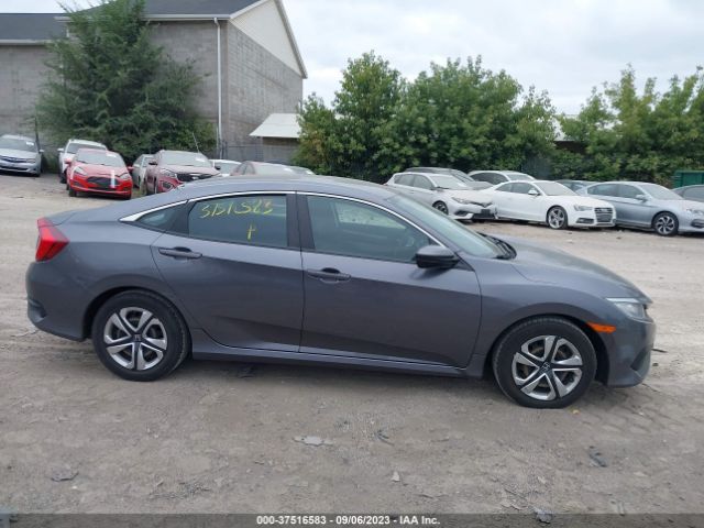 19XFC2F5XHE208776 Honda Civic Sedan Lx