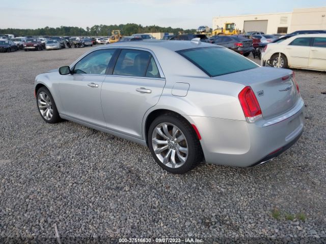 2C3CCAAG0KH602177 Chrysler 300 Touring L