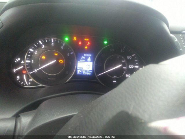 JN8AY2ND0H9010057 Nissan Armada Sl