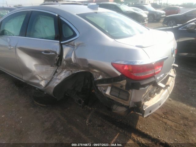 1G4PR5SK8H4106129 Buick Verano Sport Touring