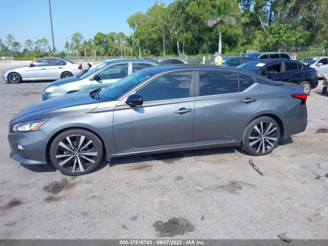 1N4BL4CV0KC204609 Nissan Altima 2.5 Sr