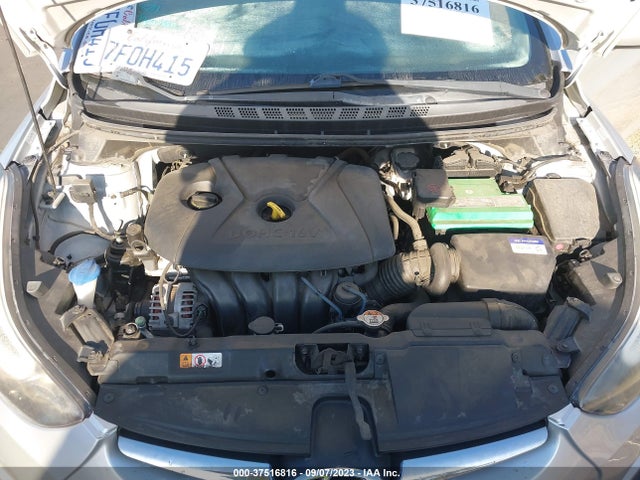 Hyundai ELANTRA SE 2014 KMHDH4AE1EU078584 Image 16