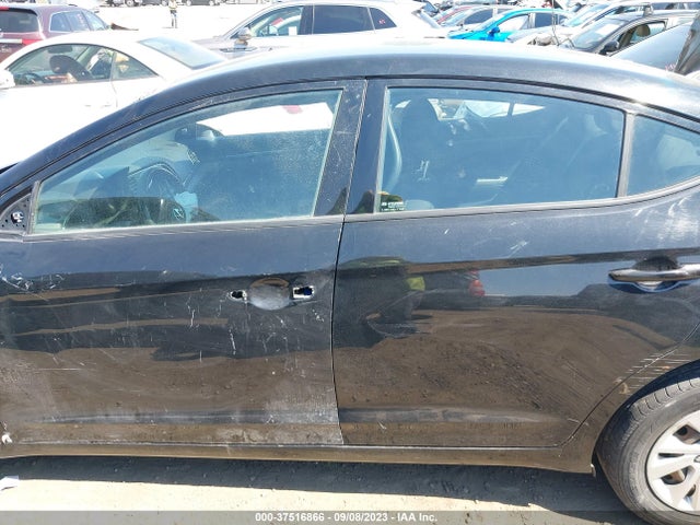 Hyundai ELANTRA SE 2018 5NPD74LF1JH265440 Image 6