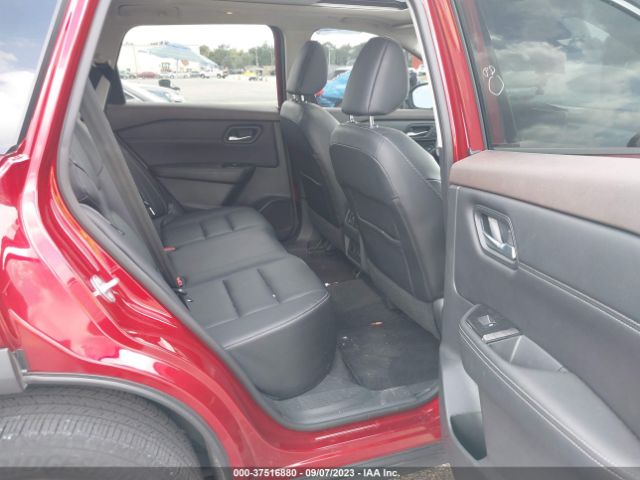 5N1BT3CA1NC702710 Nissan Rogue Sl