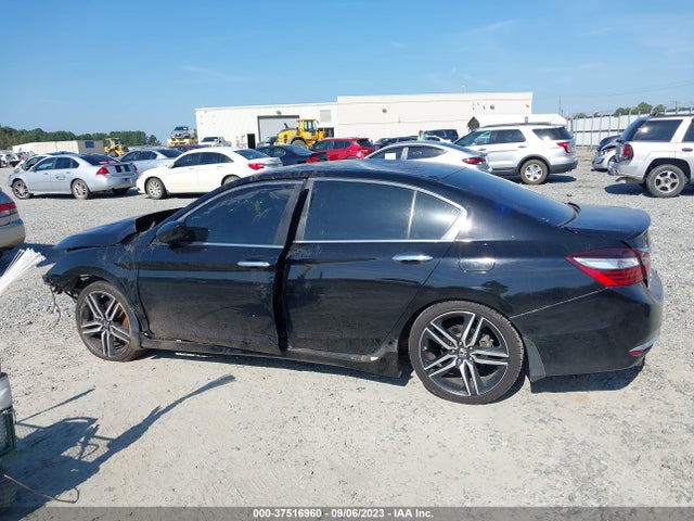 2017 HONDA ACCORD SEDAN SPORT SE VIN: 1HGCR2F11HA151564