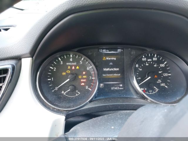 JN1BJ1CR9JW285918 Nissan Rogue Sport Sl