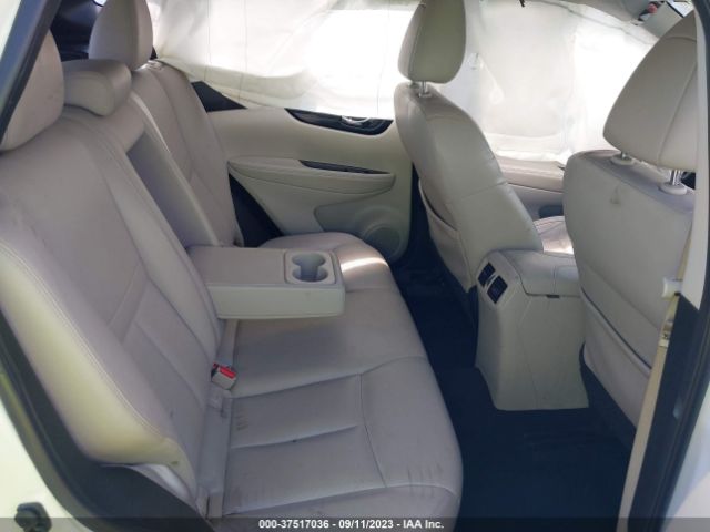JN1BJ1CR9JW285918 Nissan Rogue Sport Sl
