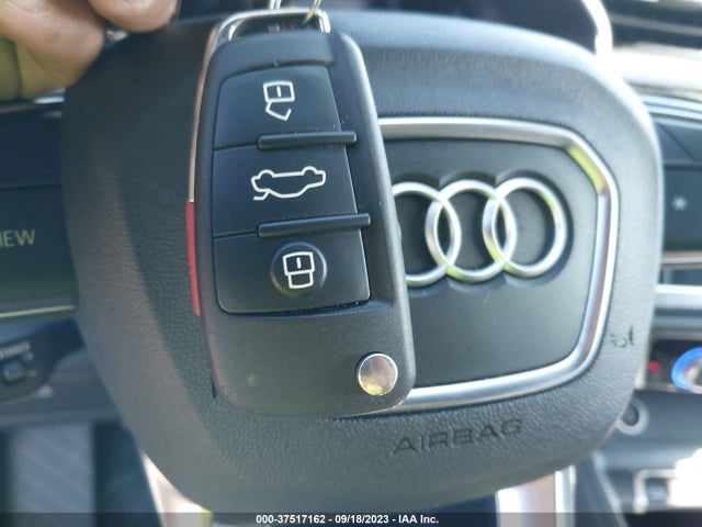 WA1EECF39N1045198 Audi Q3 S Line Premium Plus