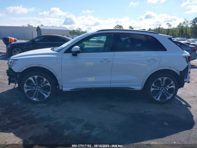 WA1EECF39N1045198 Audi Q3 S Line Premium Plus
