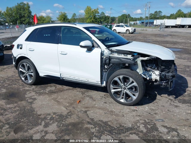 WA1EECF39N1045198 Audi Q3 S Line Premium Plus