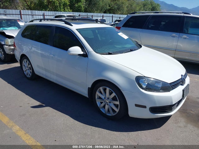2014 VOLKSWAGEN JETTA SPORTWAGEN 2.0L TDI VIN: 3VWPL7AJ7EM627737