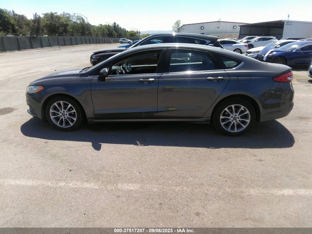 2017 FORD FUSION SE VIN: 3FA6P0HD7HR293930