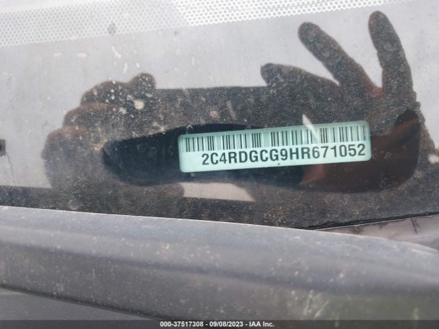 2C4RDGCG9HR671052 Dodge Grand Caravan Sxt