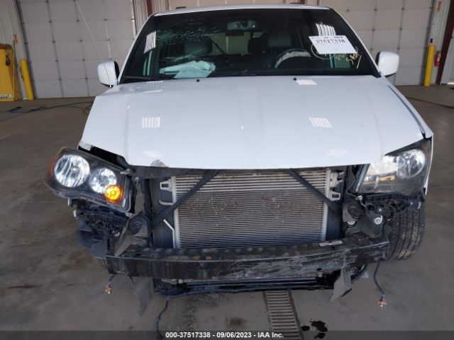 2C4RDGEG8HR693203 Dodge Grand Caravan Gt