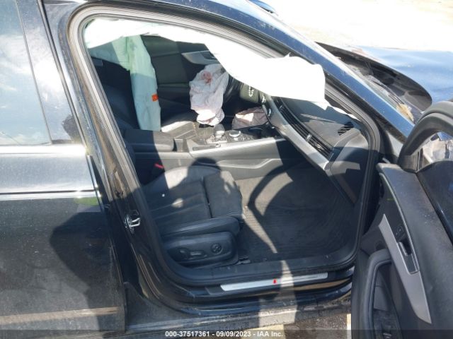 WAUENAF4XHN019447 Audi A4 Premium Plus
