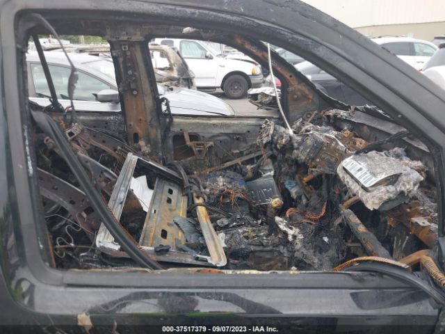 1N6AD0EV1KN770398 Nissan Frontier Sl