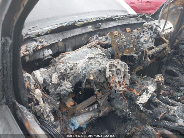 1N6AD0EV1KN770398 Nissan Frontier Sl