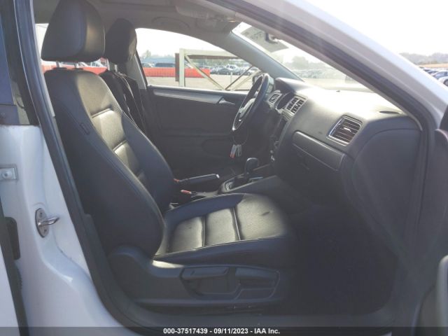 3VWDB7AJ1HM276284 Volkswagen Jetta 1.4t Se