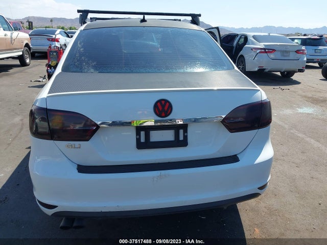 3VW4T7AJXEM336264 Volkswagen Jetta Sedan Gli Edition 30 W/nav