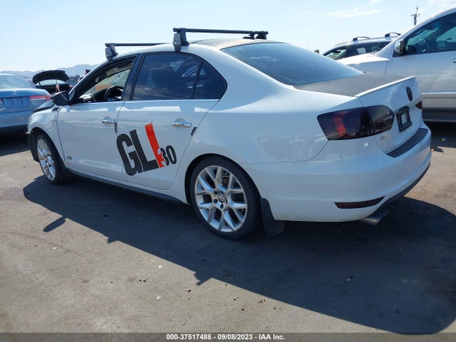 3VW4T7AJXEM336264 Volkswagen Jetta Sedan Gli Edition 30 W/nav