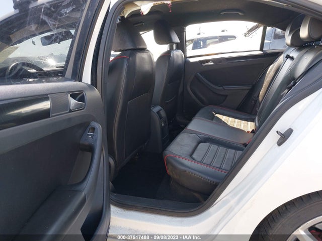 3VW4T7AJXEM336264 Volkswagen Jetta Sedan Gli Edition 30 W/nav