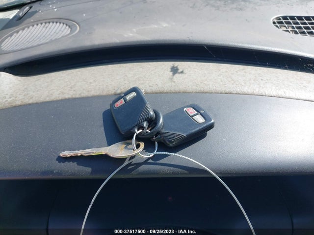 1999 DODGE CARAVAN BASE VIN: 2B4FP25B4XR404136