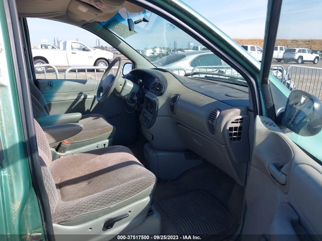 1999 DODGE CARAVAN BASE VIN: 2B4FP25B4XR404136
