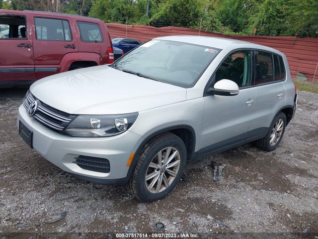 WVGBV3AX4EW503845 Volkswagen TIGUAN SE