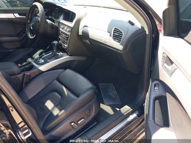 2015 Audi A4 2.0t Premium მანქანა იყიდება აუქციონზე, vin: WAUFFAFL7FN024059, აუქციონის ნომერი: 37517542
