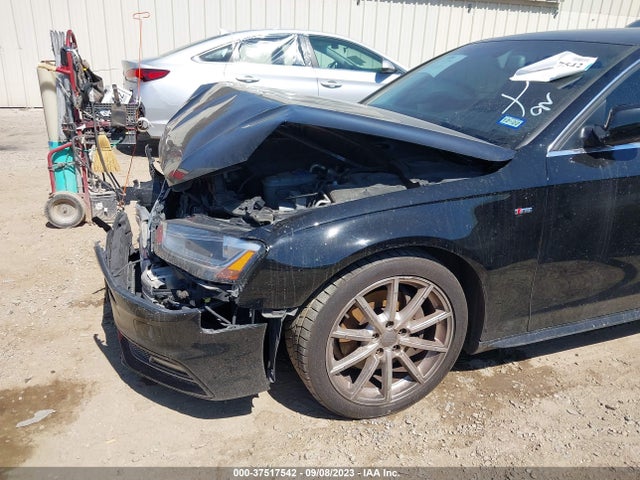 2015 Audi A4 2.0t Premium მანქანა იყიდება აუქციონზე, vin: WAUFFAFL7FN024059, აუქციონის ნომერი: 37517542