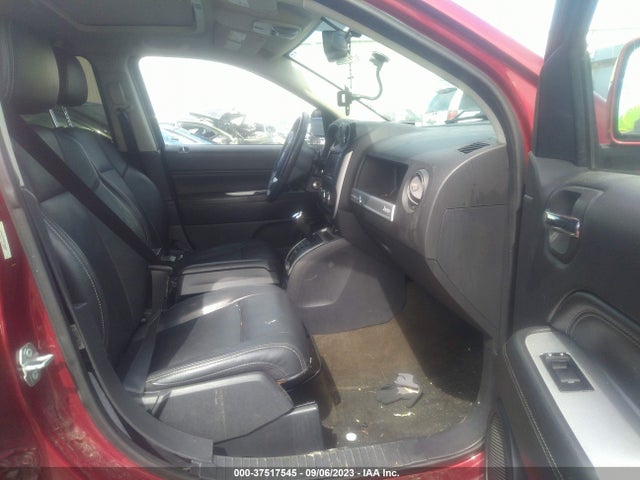 1C4NJDEBXGD795680 Jeep Compass High Altitude Edition