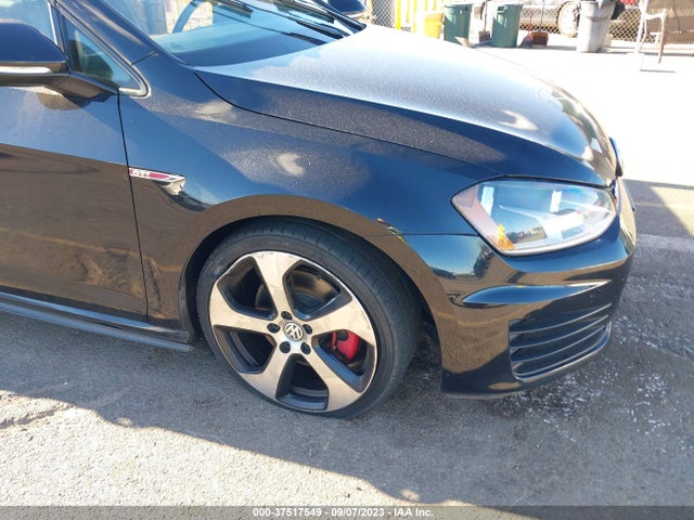 3VW4T7AU1FM103465 Volkswagen Golf Gti Se
