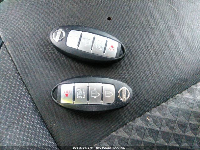 3N1CN8DV2LL843789 Nissan VERSA S