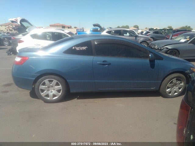 2008 HONDA CIVIC CPE LX VIN: 2HGFG12628H561337