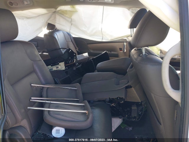 Honda Odyssey Touring 2014 5FNRL5H96EB077723 Image 8