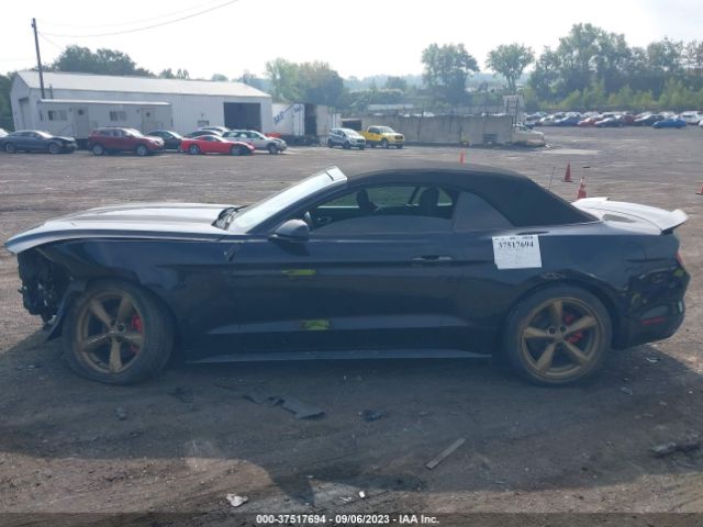 1FATP8EM3F5333135 Ford Mustang V6