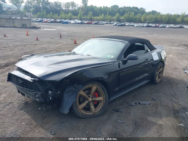 1FATP8EM3F5333135 Ford Mustang V6