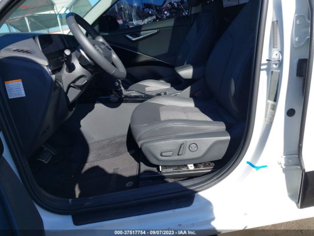 KNDCR3LE7P5061483 KIA Niro Ex Touring